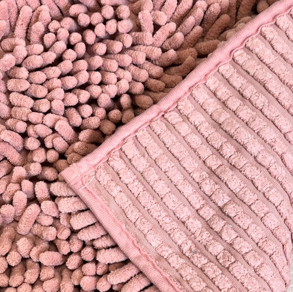Tappeto bagno antiscivolo Ricciolo rosa antico rosa in poliestere stile  classico