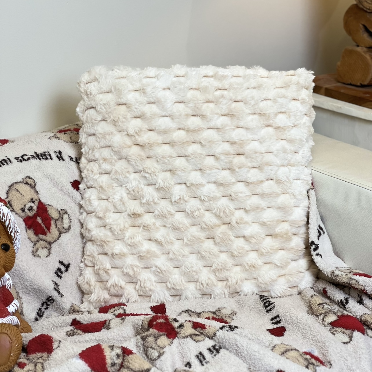 Cuscino pelosetto beige 45x45
