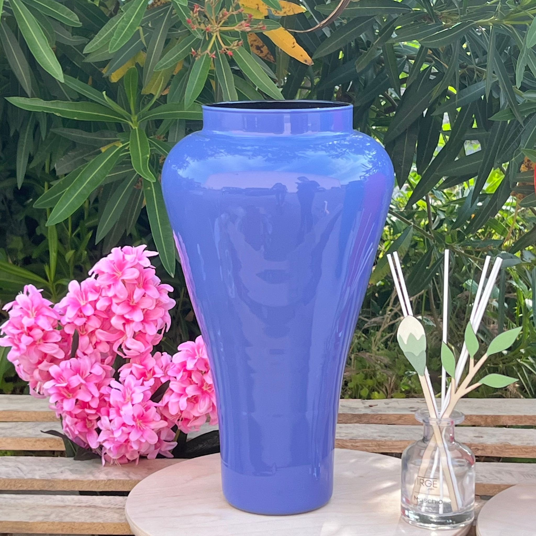 Vaso in vetro color lavanda