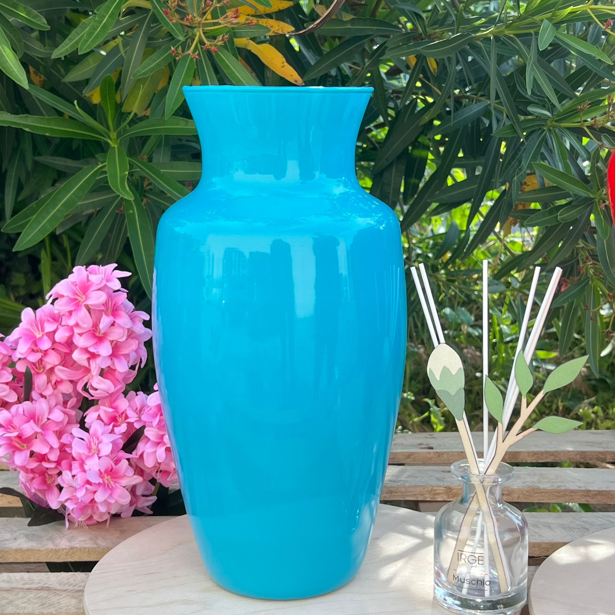 Vaso in vetro color turchese