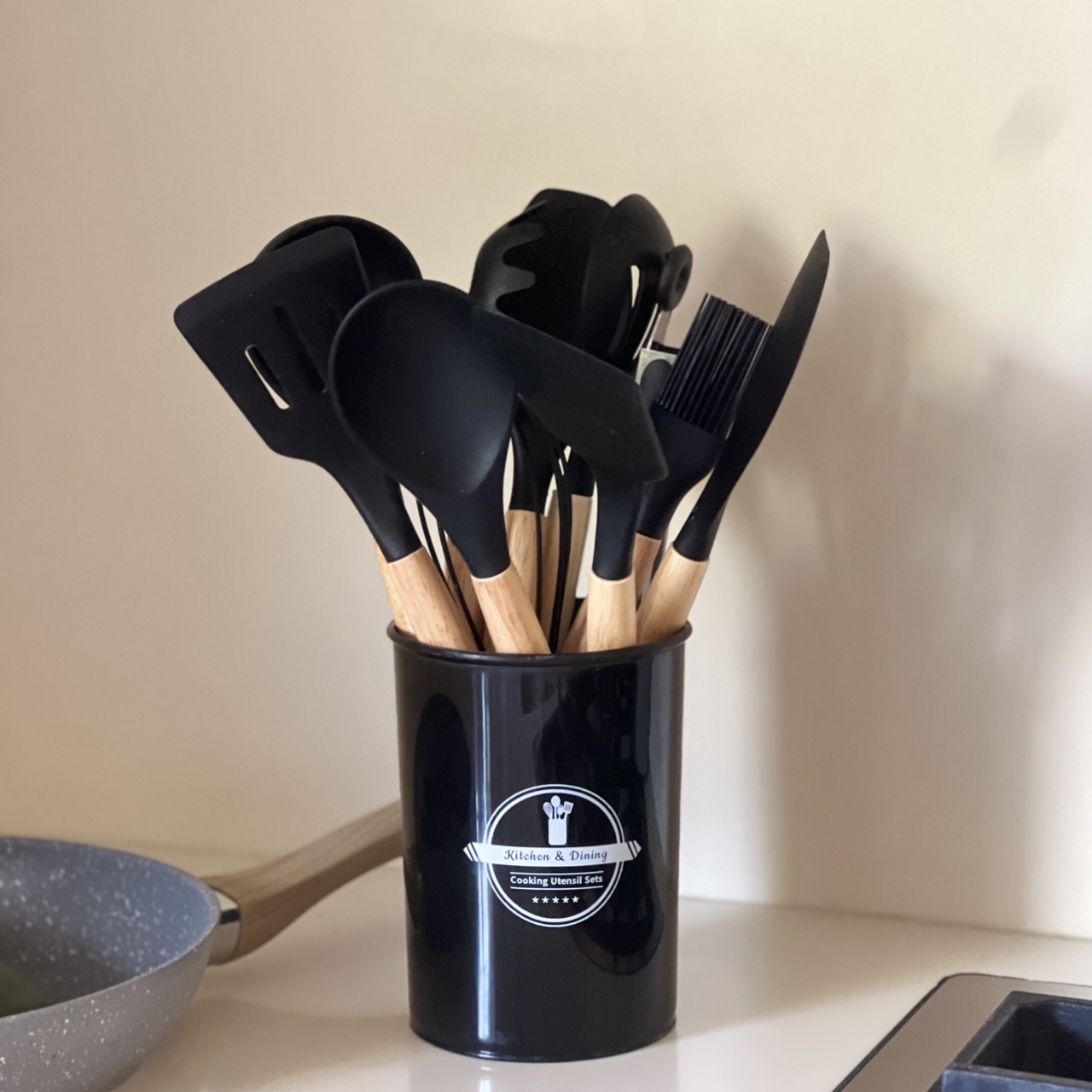 Set 12 pezzi porta utensili+utensili 