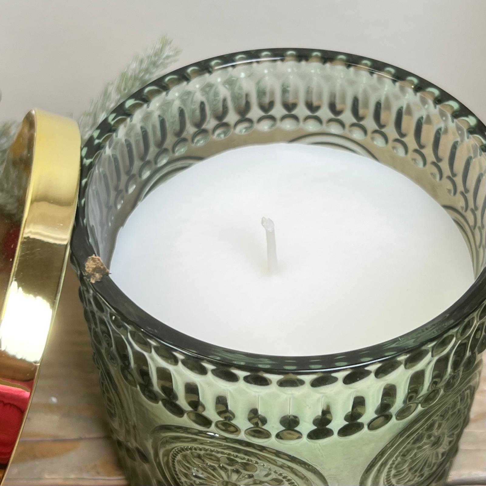 Candela in vetro con coperchio 