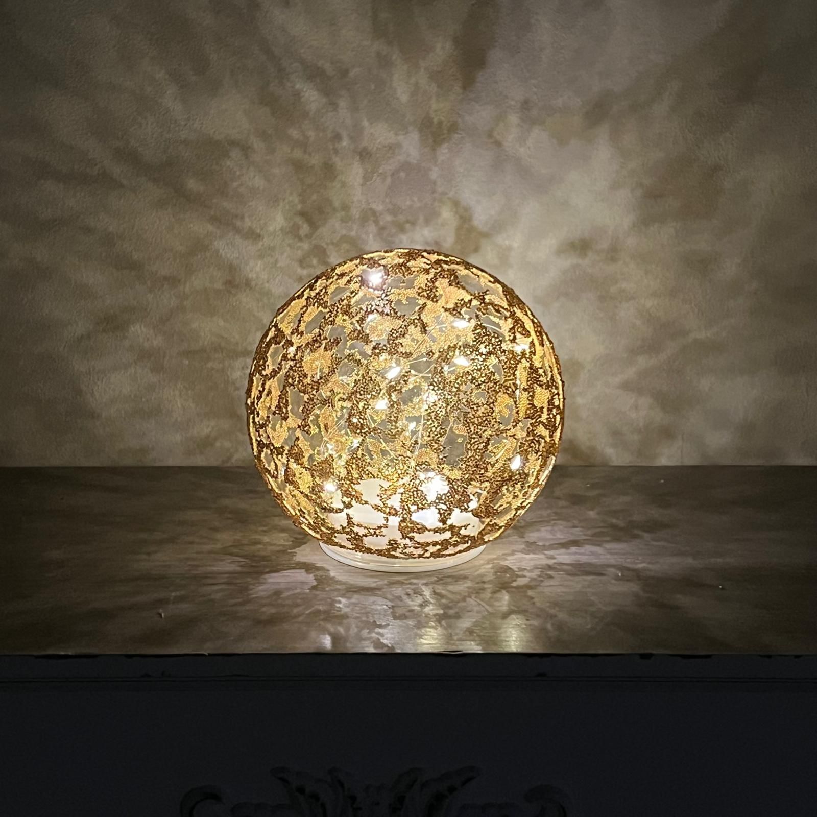 Sfera in vetro con luci a led 