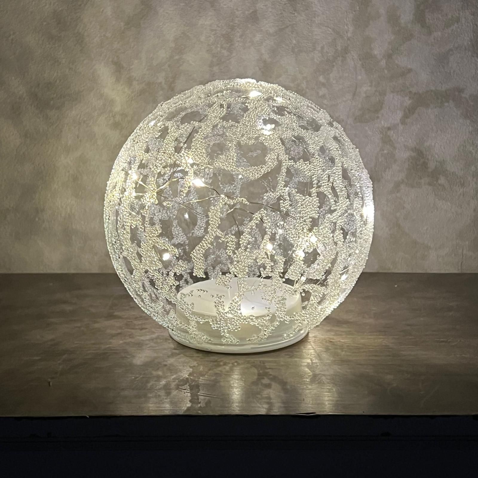 Sfera in vetro con luci a led 