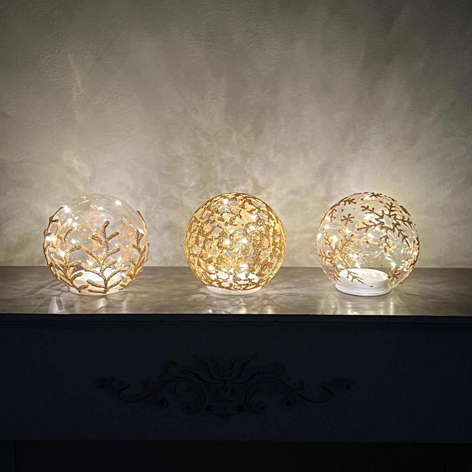 Sfera in vetro con luci a led 