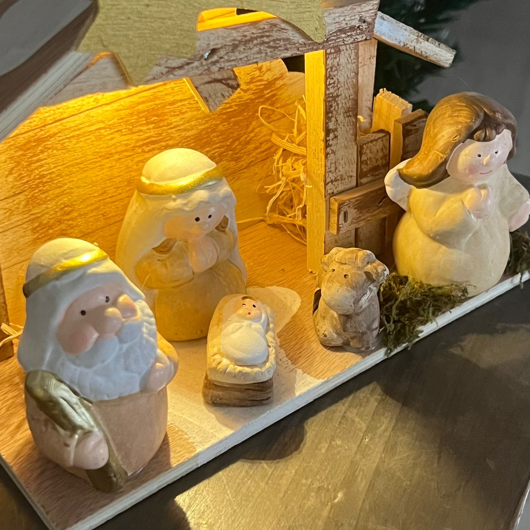 Presepe 5 personaggi luminoso