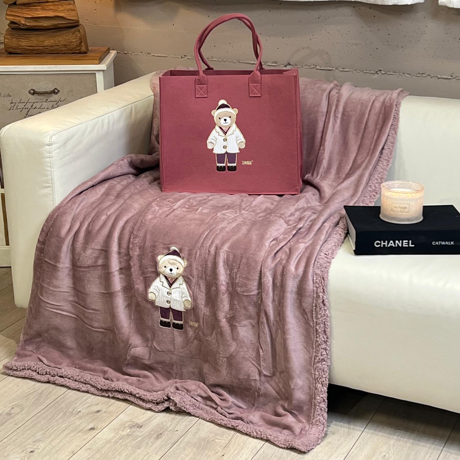 Coperta con borsa 