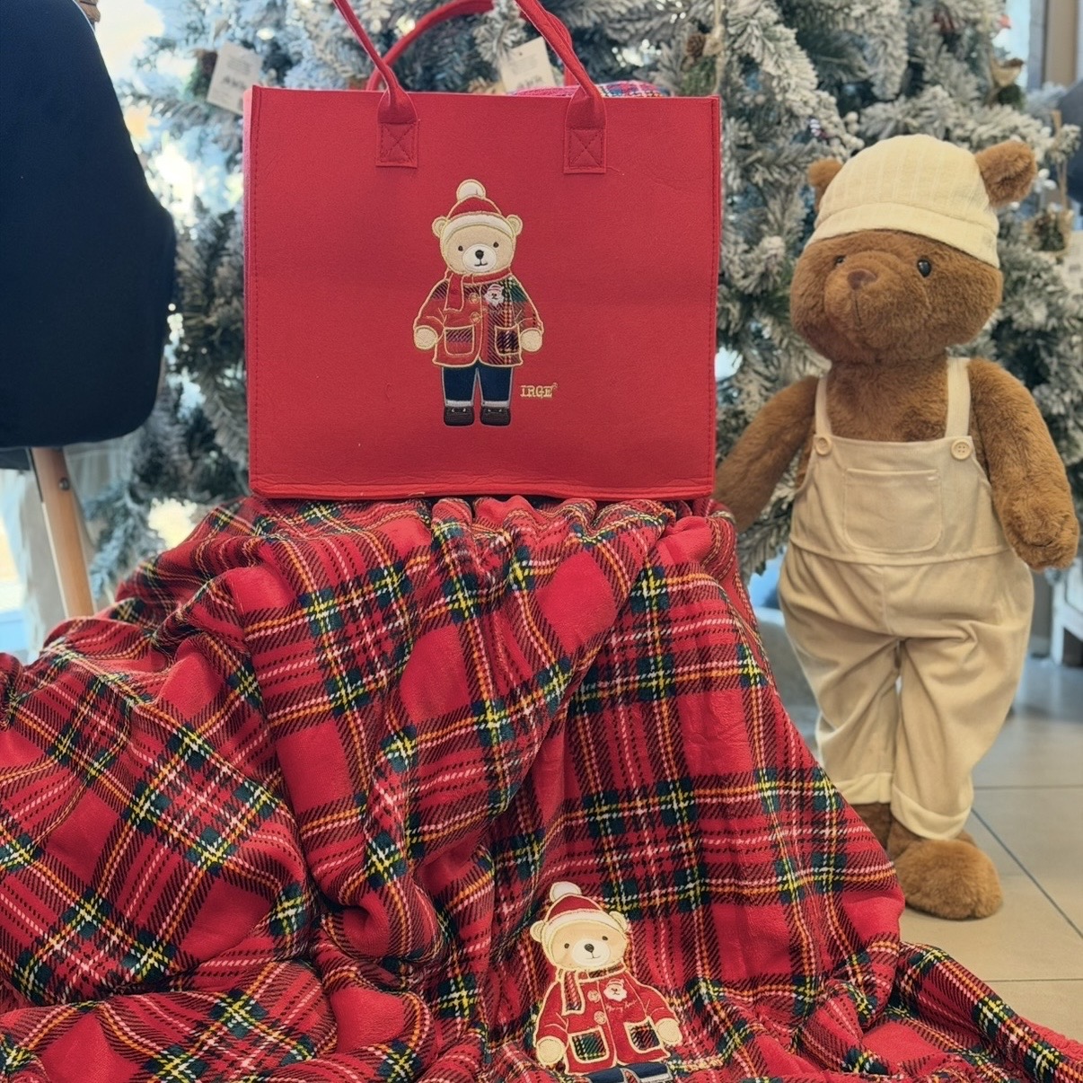 Coperta matrimoniale con borsa 