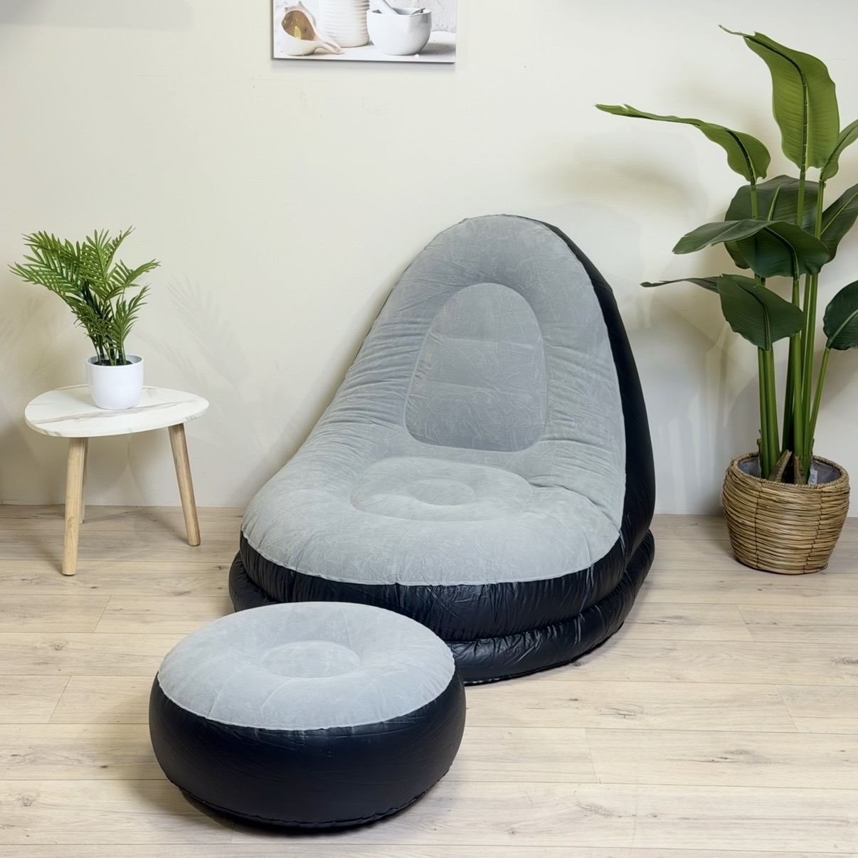 Poltrona gonfiabile + pouf e gonfietto grigio