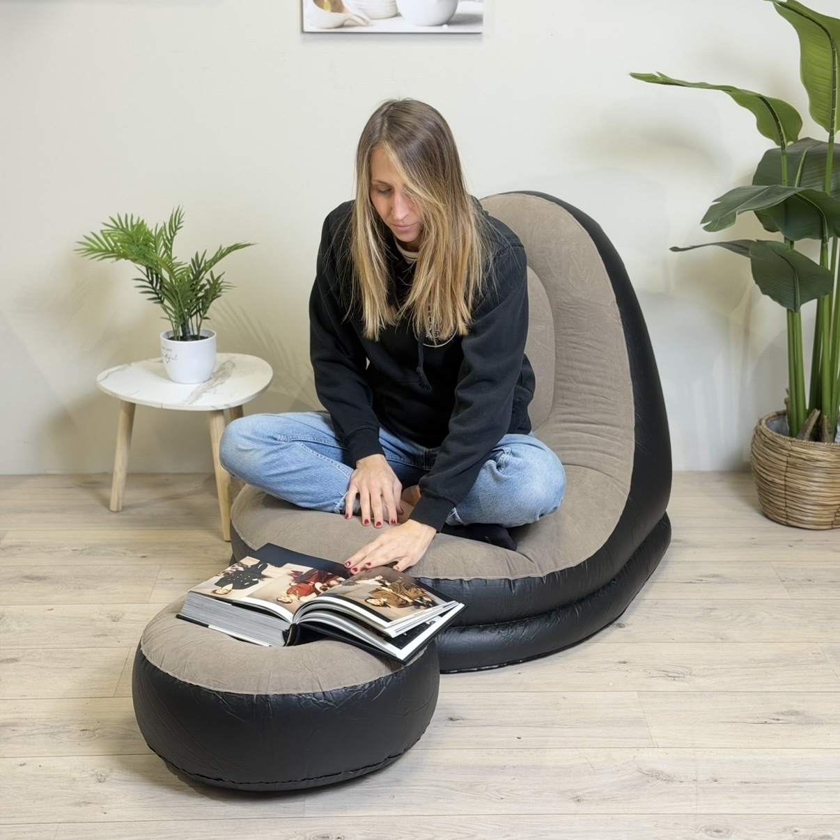 Poltrona gonfiabile + pouf e gonfietto tortora