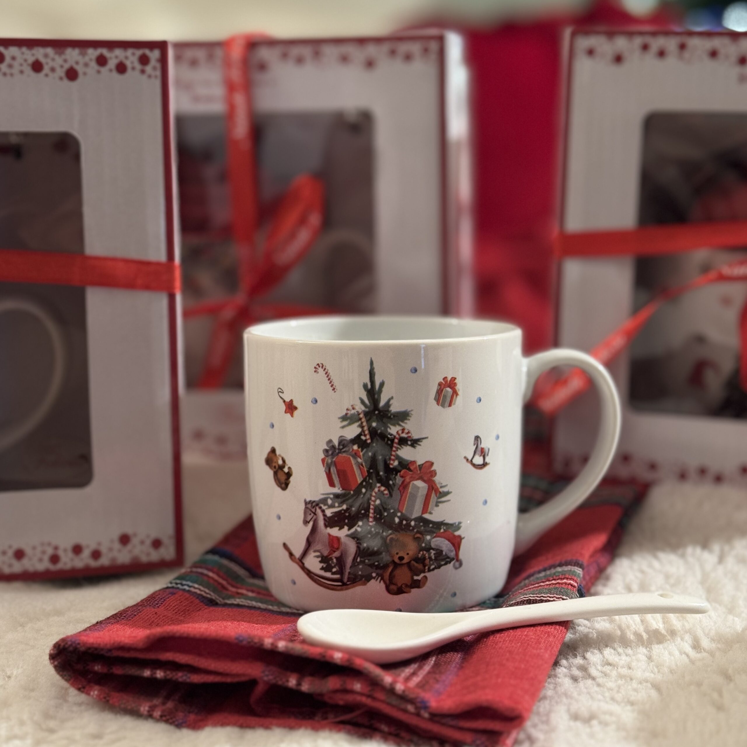 Set regalo tazza+cucchiaino+canovaccio 