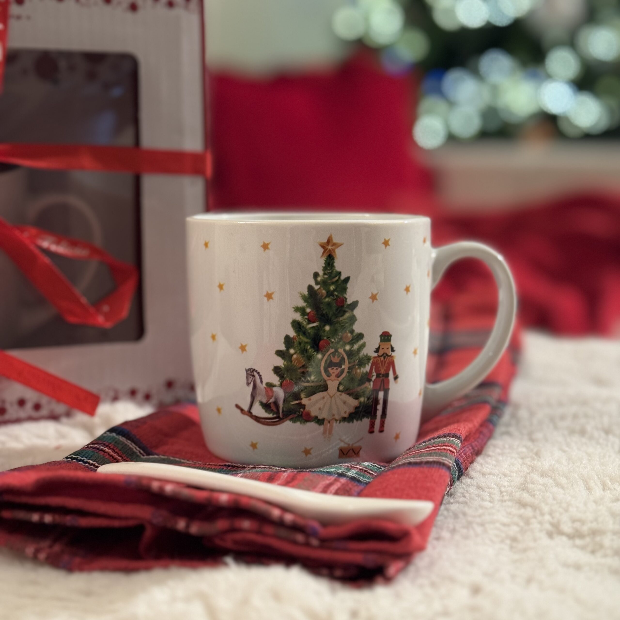 Set regalo tazza+cucchiaino+canovaccio 