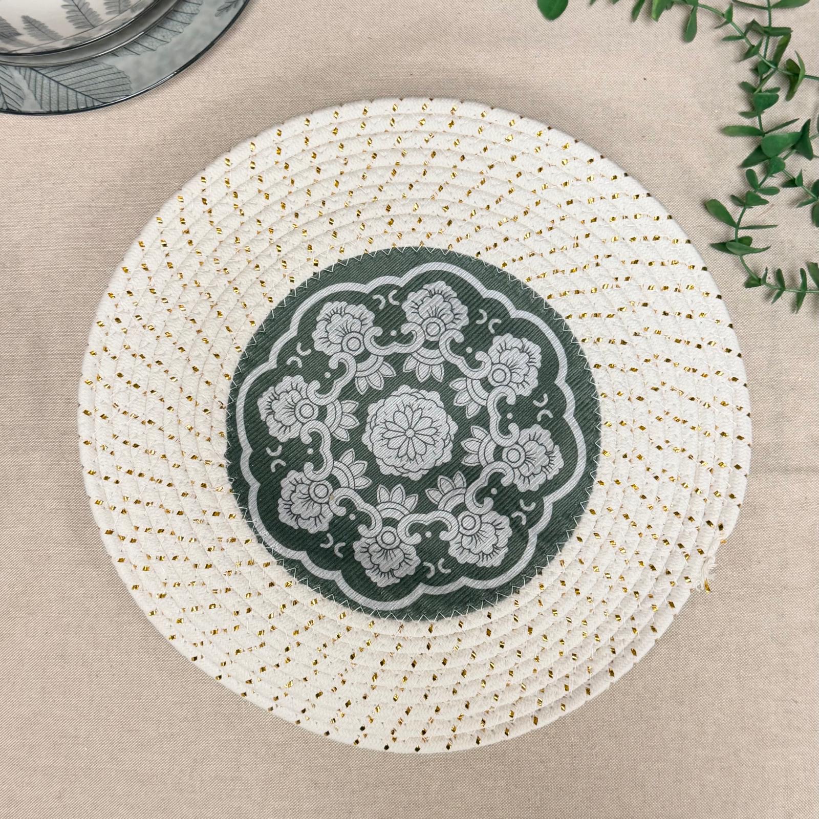 Tovaglietta intrecciata 